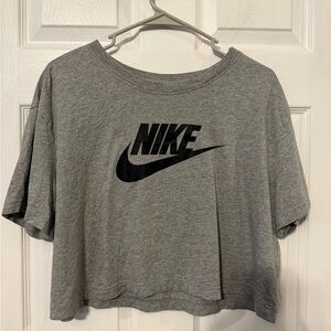 Nike Women's Black and Gray Crop Top Tee. Size large